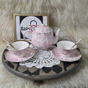 GRACE TEAWARE 7 PIECE TEA TIME GIFT SET NEW PINK ROSE CHIC TEAPOT CUP SAUCER